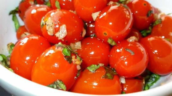 pomidory jeże z czosnkiem na zimę przepisy
