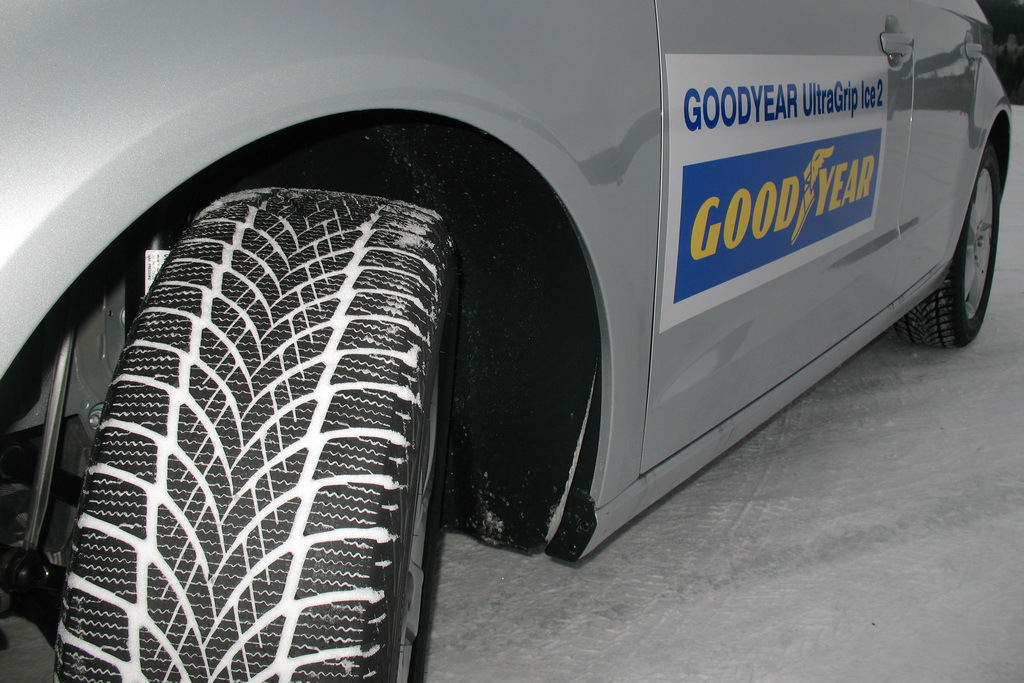 neumáticos de invierno goodyear