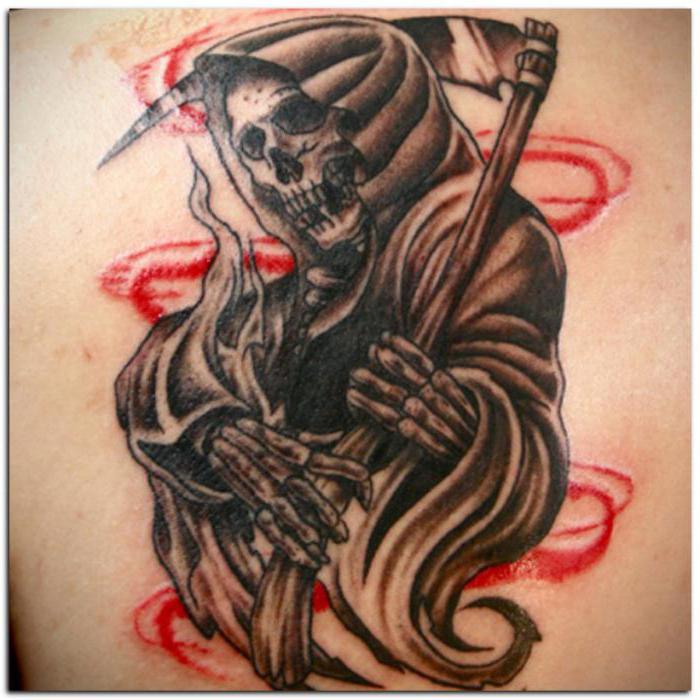 el valor de un tatuaje de la muerte con la guadaña en la espalda