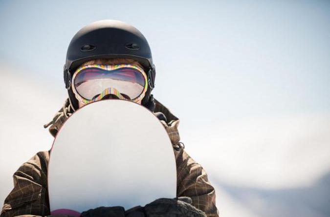 seçmek için bir maske snowboard