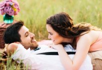 Wie verlieben sich in einen Mann-Widder Frau: Tipps