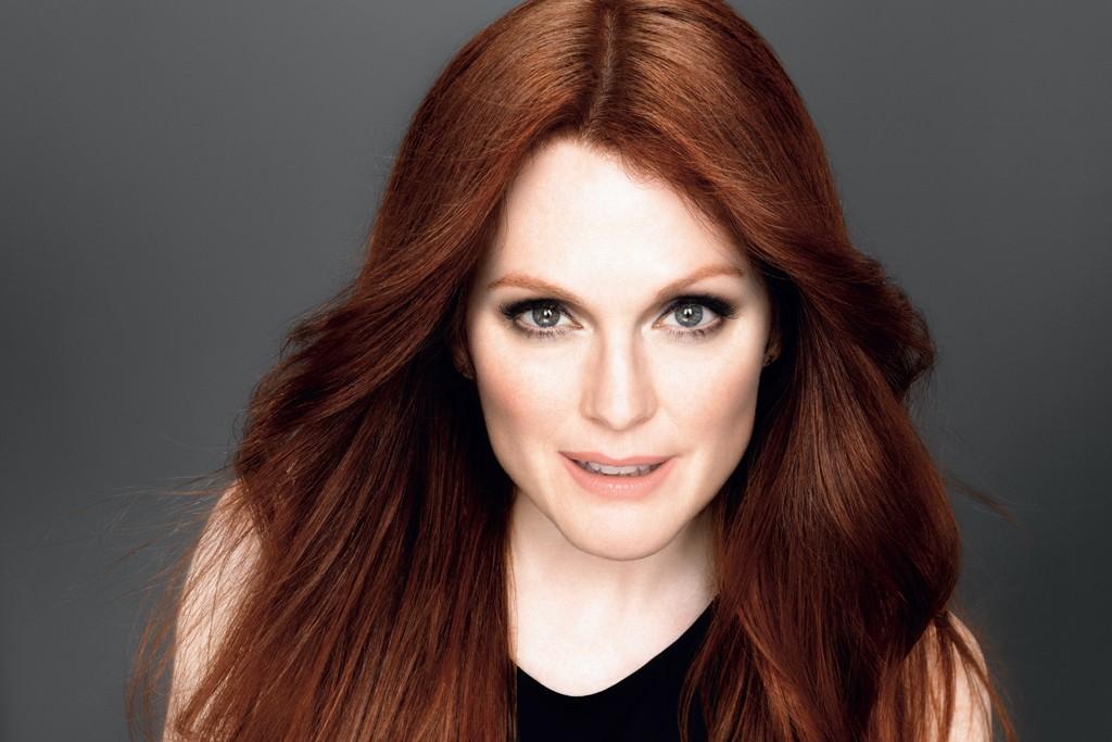 Julianne Moore - face of l'oreal
