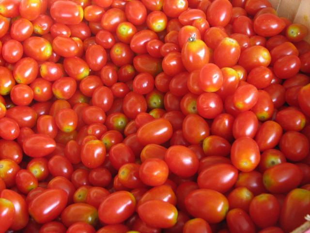 the sweet varieties of cherry tomatoes