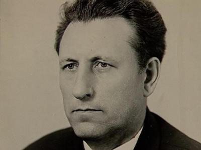 Vladimir Fedorovich Utkin, a brief biography