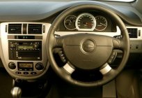 Chevrolet Lacetti hatchback - características de los clientes y