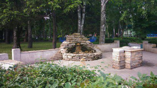 Bykhanov garden attractions