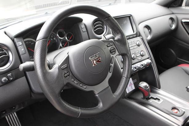 Nissan GTR teknik özellikler