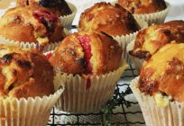 Muffins with currants: recipes