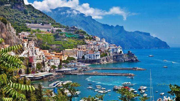 la costa de amalfi, italia