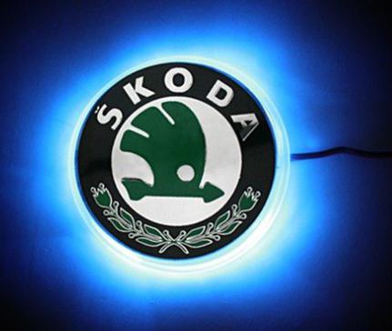 a história do logotipo skoda