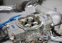 Carburetor engine: components and characteristics