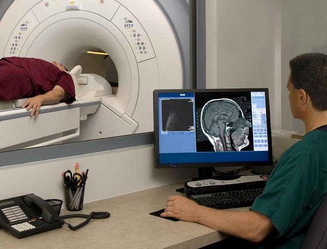 o que é melhor ressonância magnética ou tomografia computadorizada da coluna vertebral