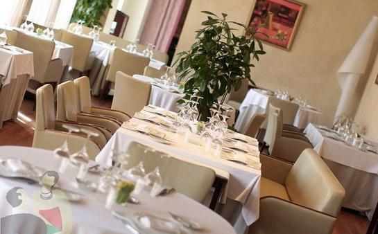 die besten Restaurants Moskaus für die Hochzeit Bewertungen