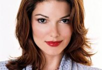 Actress and model Laura Harring