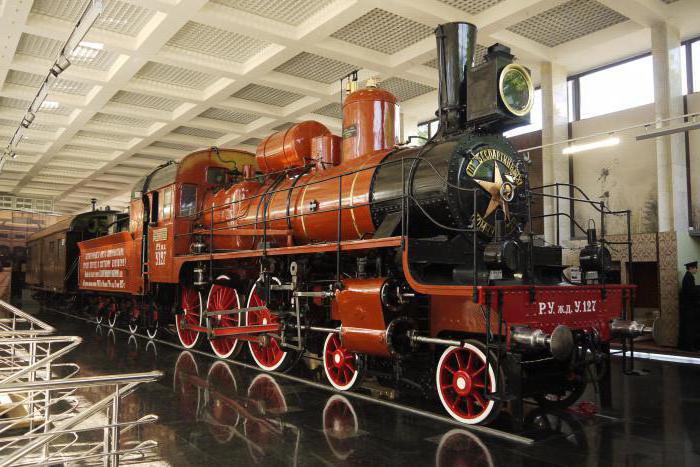 el Museo de octubre del ferrocarril en san petersburgo