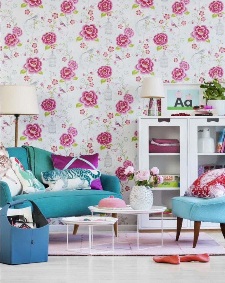 decoración de las paredes de papel pintado con flores de color carmesí