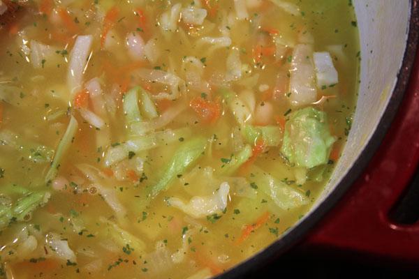 капусняк суп