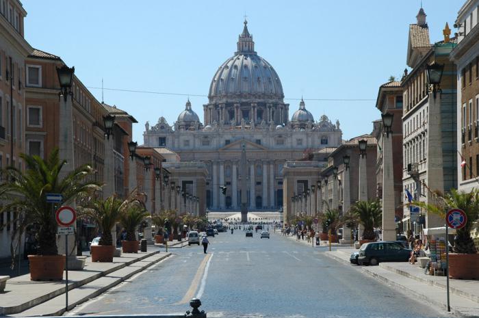 photo of St. Peter's square