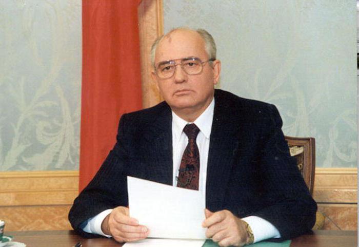 انهيار الاتحاد السوفييتي حدثت في عام 1991