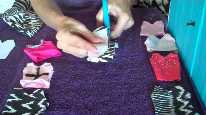 Crafts for dolls with their own hands