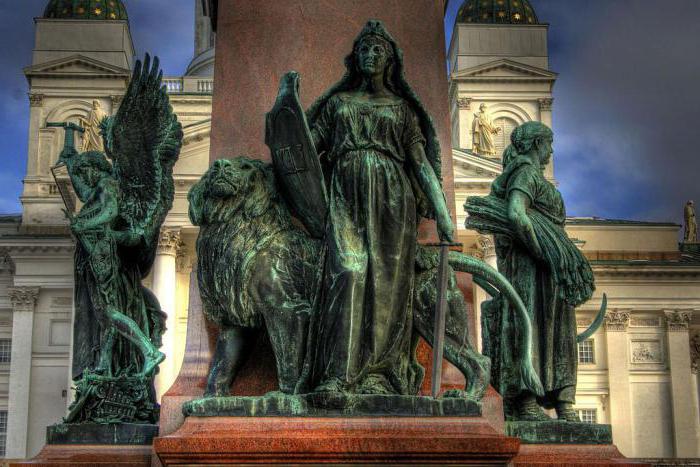 Senatsplatz in Helsinki: das Denkmal