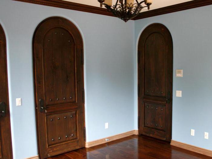 arched doors photo