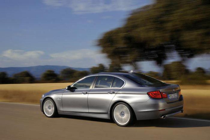 bmw 535i features