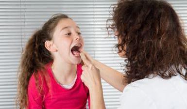 咆哮咳嗽在一个儿童没有发烧处理