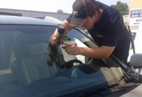 Removal of cracks on the windshield: tools and methods