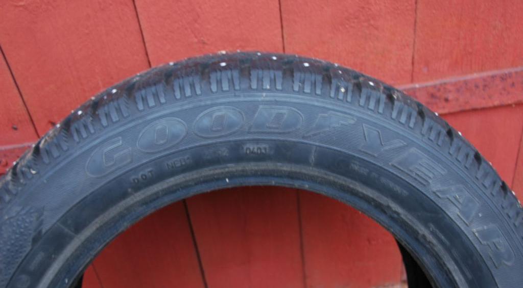 Tyre Goodyear Ultra Grip 500