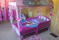 Children's bed with a side from 2 years. How to choose a crib for the baby?