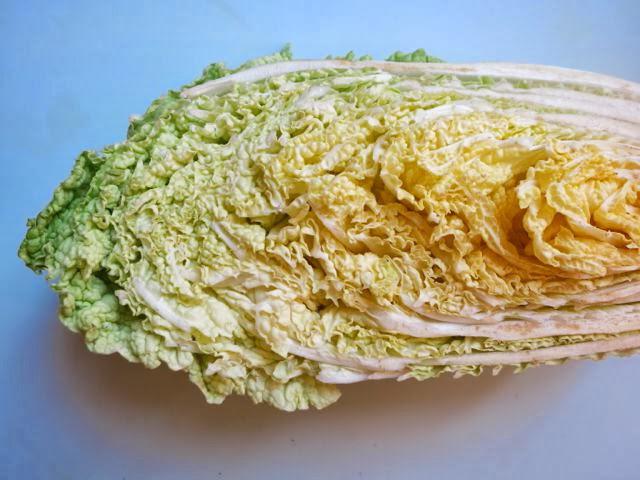салат капуста пекінська сухарики кукурудза