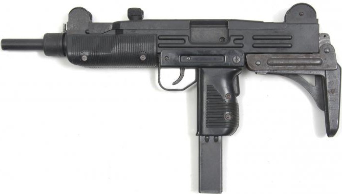 pistola metralhadora uzi foto