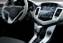 Chevrolet Cruze: technische Daten des bekannten Fahrzeugs, vorhandene in mehrere Millionen Exemplare