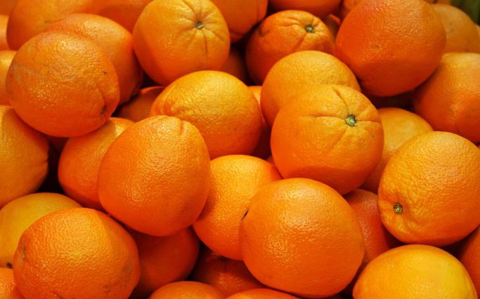 वजन घटाने के लिए संतरे