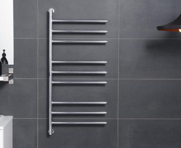 lateral water heated towel rail
