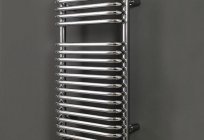 Water towel rails with side connection. Hot-water towel warmer: which is better