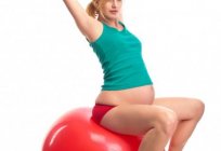 Pode-se balançar de imprensa durante a gravidez: os 