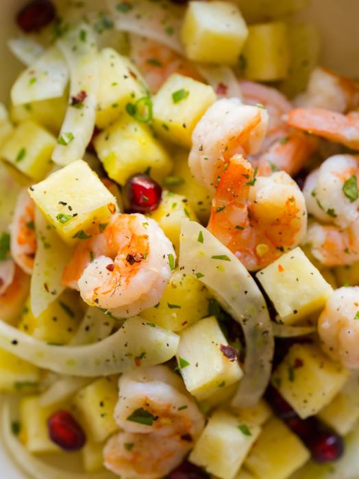 salad with shrimp and pomegranate