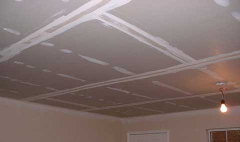 Make a suspended ceiling of plasterboard