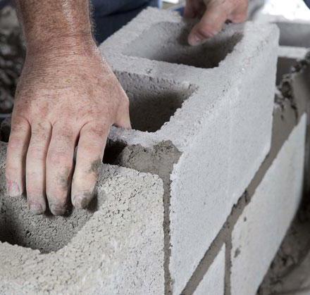 the bath of cinder block, the pros and cons of gas