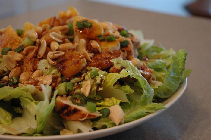 Tosca salad with chicken