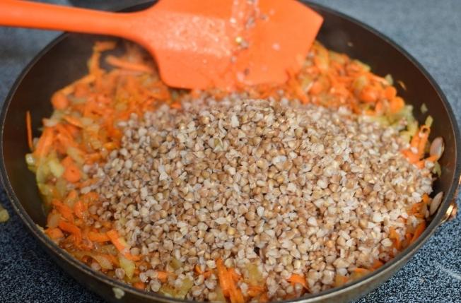 cómo cocinar el trigo sarraceno en la cazuela