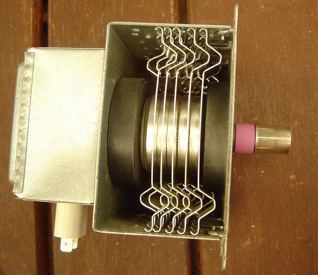 magnétron para microondas saturno