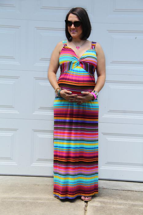 Summer clothes for pregnant women