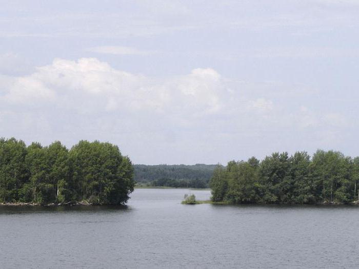 दूसरी सबसे बड़ी झील में रूस के यूरोपीय हिस्से के शीर्षक