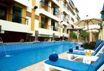 Das Hotel Poppa Palace 3*, Phuket: Fotos, Zeugnisse