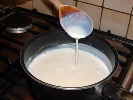 how to cook semolina with milk