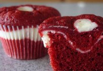 Cupcakes «Red Velvet»: ein Rezept, Besonderheiten der Zubereitung und Bewertungen