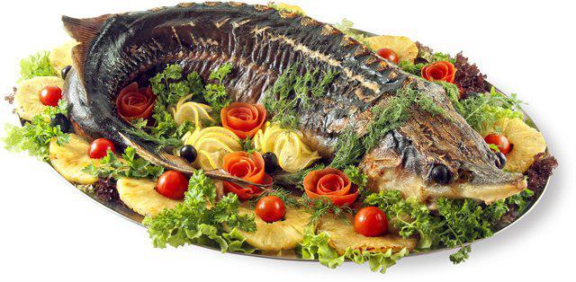 stuffed pike in Hebrew features
